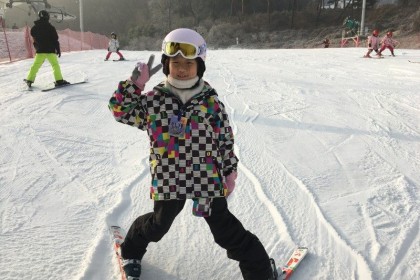 화창한 날 지산에서! 뛰어난 운동 신경으로 주니어 기술등급 첫 단추 꿰기