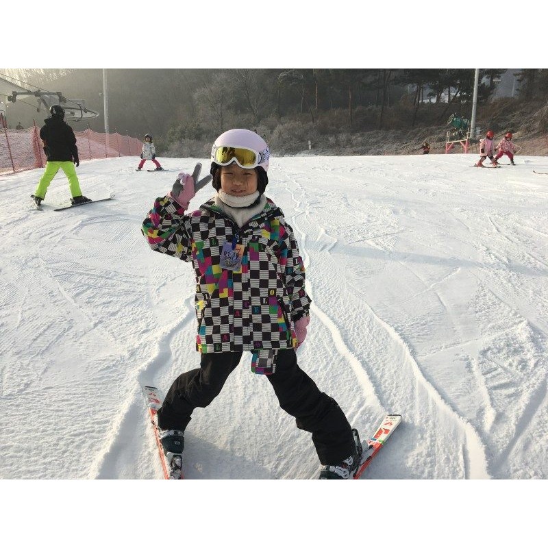 화창한 날 지산에서! 뛰어난 운동 신경으로 주니어 기술등급 첫 단추 꿰기