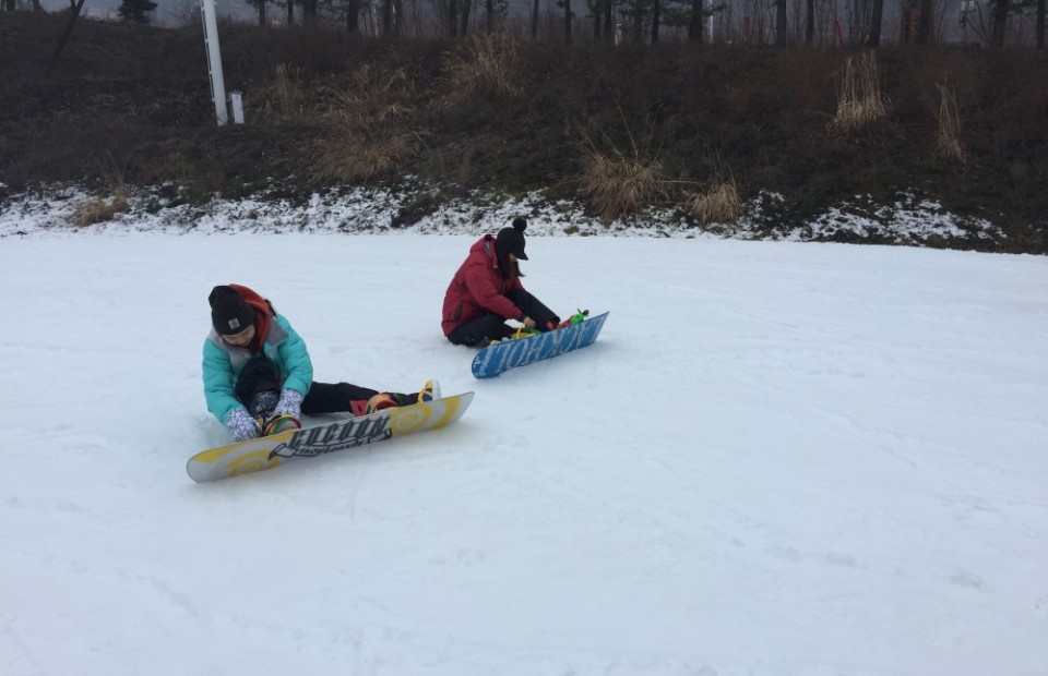 지산리조트 보드강습, 2:1 입문, 첫 리프트와 안전한 활주