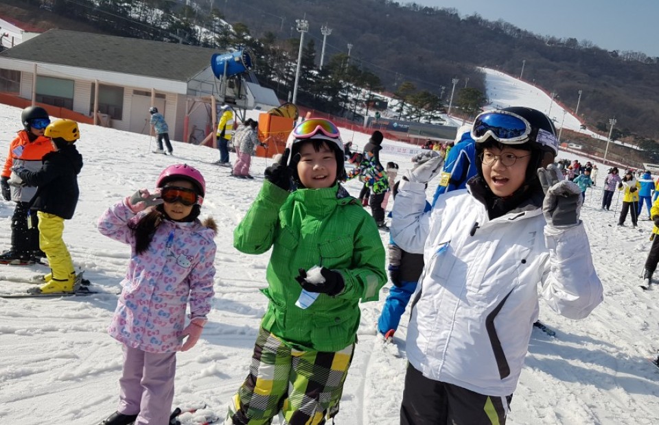 지산리조트 스키강습, 3:1 입문, 첫 리프트와 안전한 활주